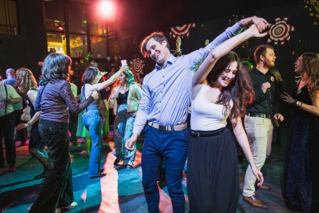 Absolwenckie potupaje na UMK [fot. Szymon Zdziebło]